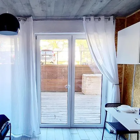 Sub Hel. Budzetowe Pokoje W Domu Z Basenem. Wokol Domu Tylko Natura. Balkon Zbyteczny. Exterior foto