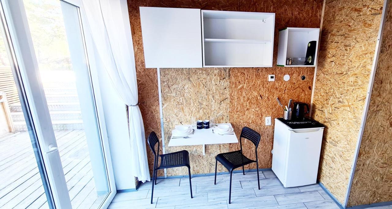Apartment Sub Hel. Budzetowe W Domu Z Basenem. Wokol Domu Tylko Natura. Balkon Zbyteczny. Hel