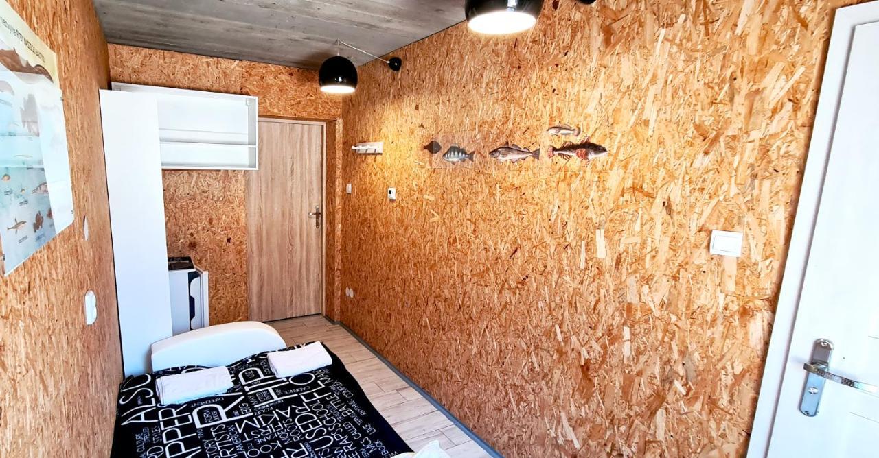 Apartmán Sub Hel. Budzetowe W Domu Z Basenem. Wokol Domu Tylko Natura. Balkon Zbyteczny. *